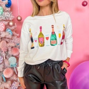 New never worn vino wine sequin sweatshirt  size small